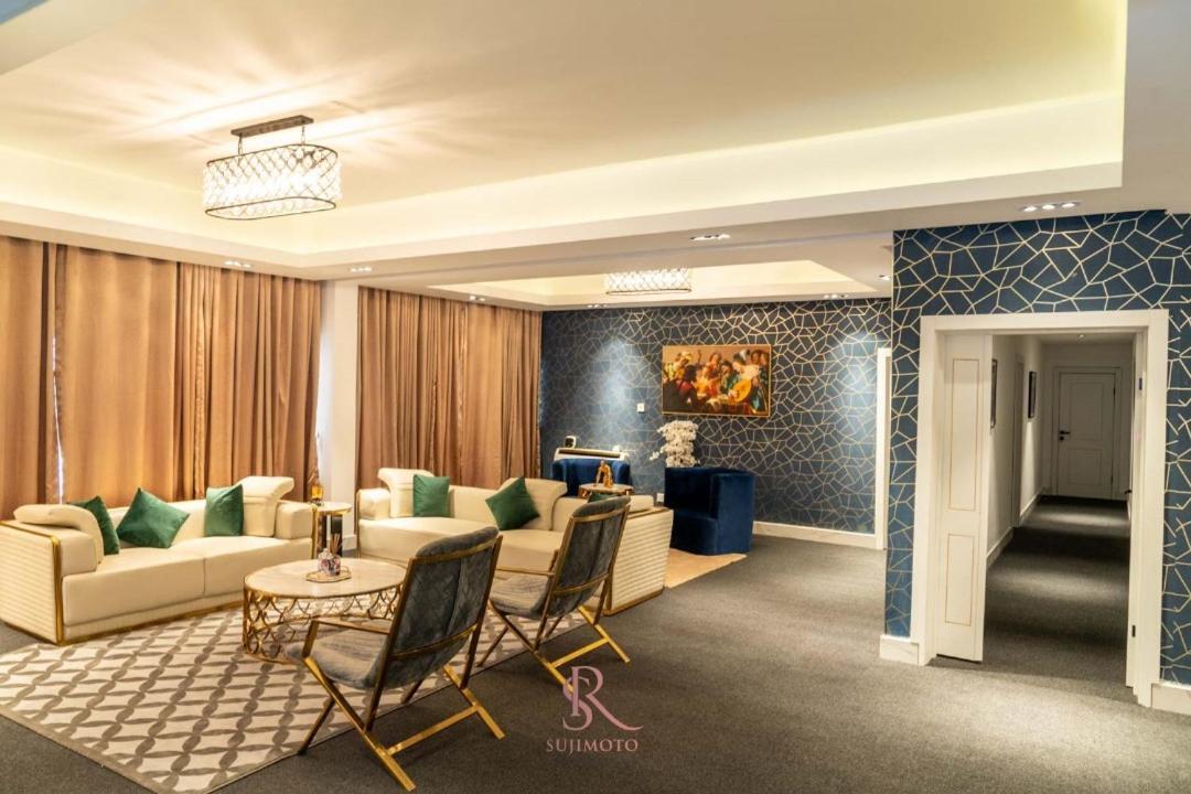 Sujimoto Residences Macdonald Lagos Exterior foto