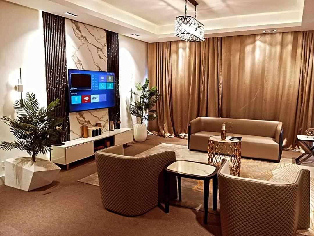 Sujimoto Residences Macdonald Lagos Exterior foto