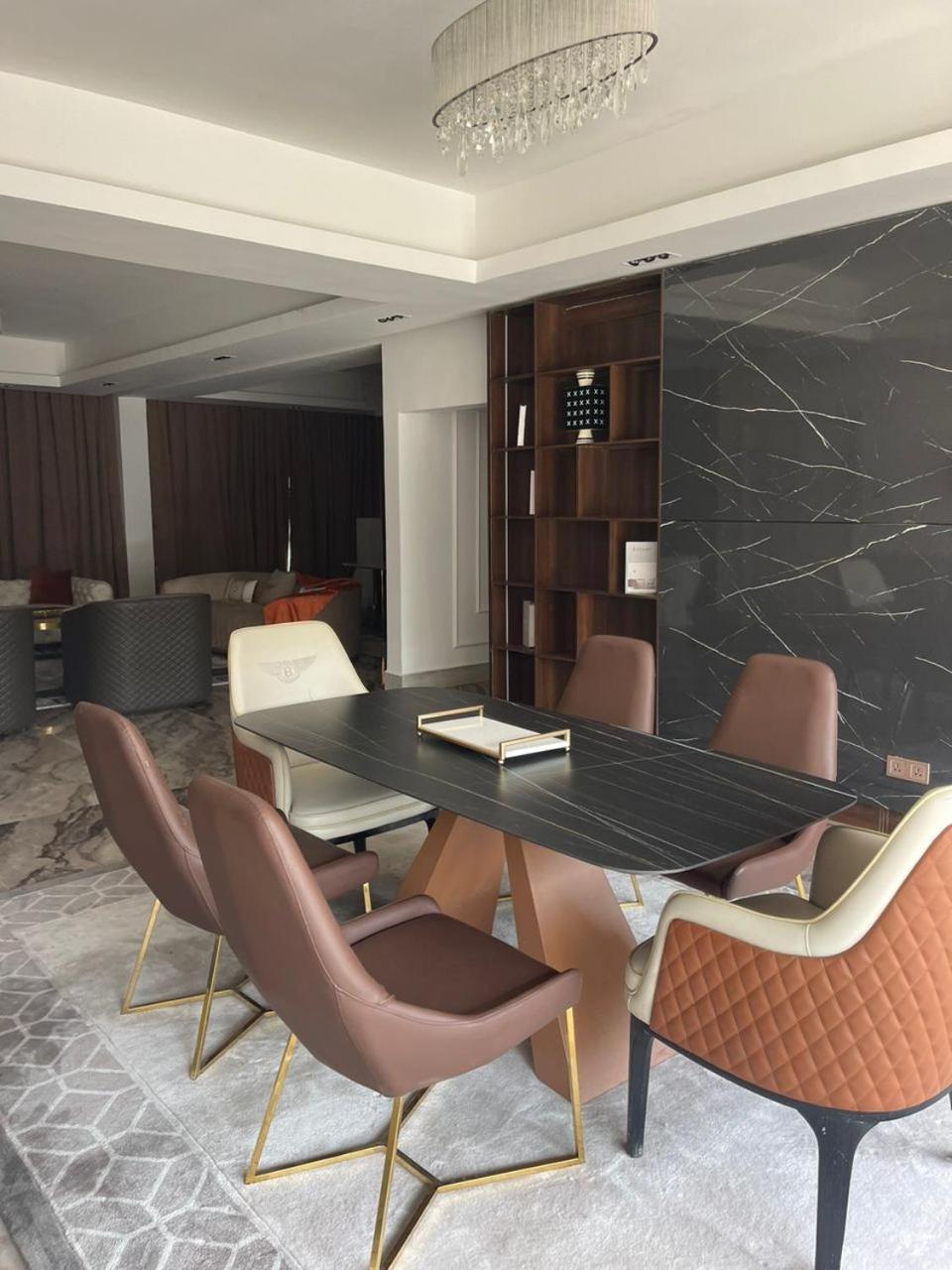 Sujimoto Residences Macdonald Lagos Exterior foto