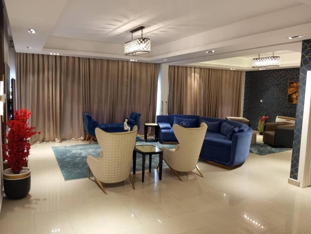 Sujimoto Residences Macdonald Lagos Exterior foto